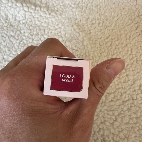 Polite Society
B.I.G. Mouth Lip Plumping Oil Gloss NIB LOUD AND PROUD - Picture 4 of 8